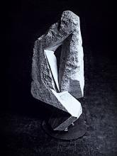 Kleine Steinskulptur Autor Beat Kohlbrenner